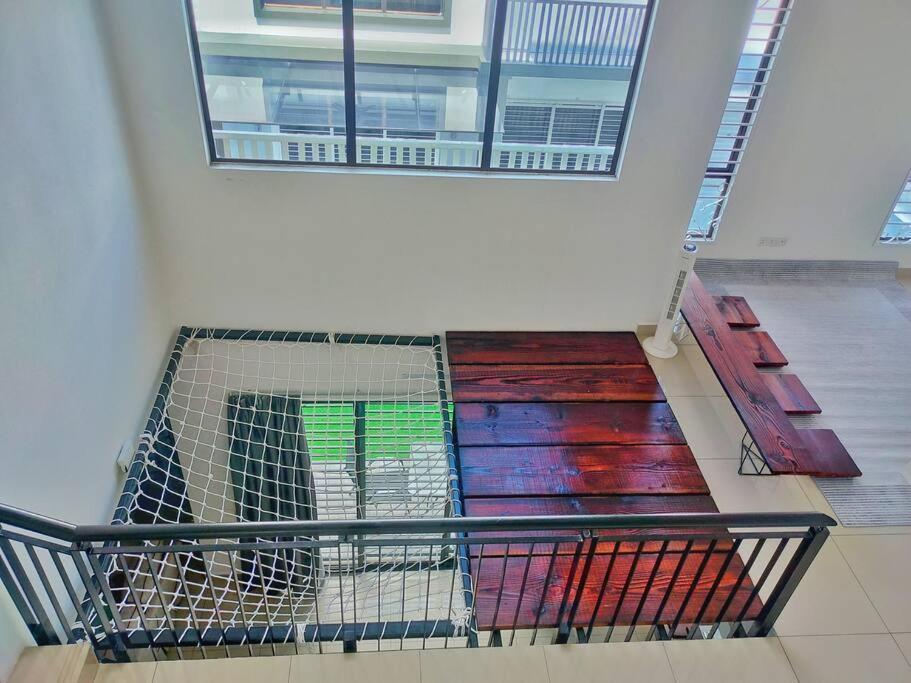 Vila Setia Alam Sccc 3 Storey Semi D 13 Pax Shah Alam